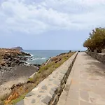 Rocas By The Ocean, Wifi And Sea View 로스 아브리고스