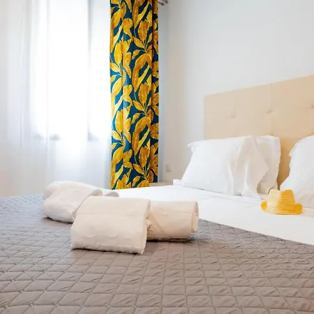 Rocas By The Ocean, Wifi And Sea View Διαμέρισμα *