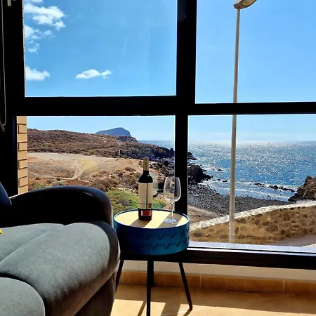 Rocas By The Ocean, Wifi And Sea View Los Abrigos